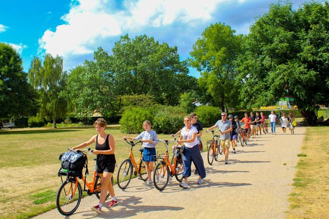 3-hour Copenhagen City Highlights Bike Tour - Nyboder and the King’s Garden: quieter royal Copenhagen