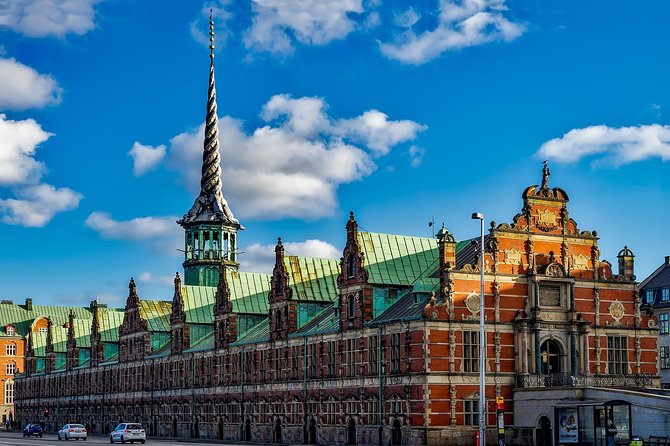 3h walking tour, small group max 10 people Copenhagen - Amagertorv and the pedestrian heart of Copenhagen