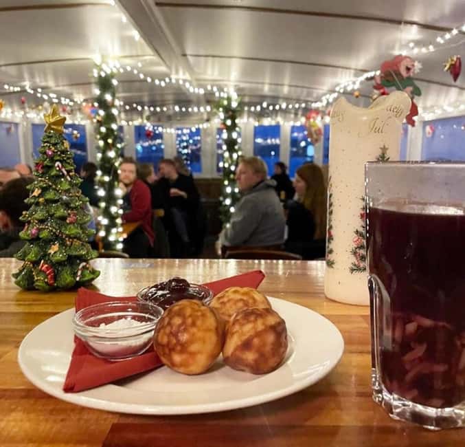 Aarhus: Christmas Harbour Cruise with Local Guide - Key points to know before you sail