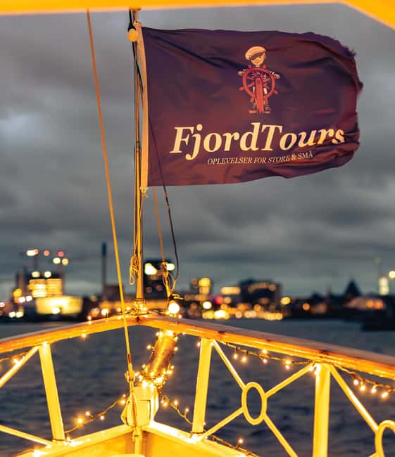 Aarhus: Guided Harbor Cruise with Iconic Landmarks & Aarhus - Why a harbor cruise works well in Aarhus