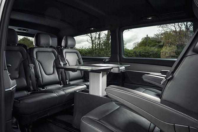 Arrival Transfer: Airport CPH to Copenhagen by Luxury Van - A Small First Look at Copenhagen