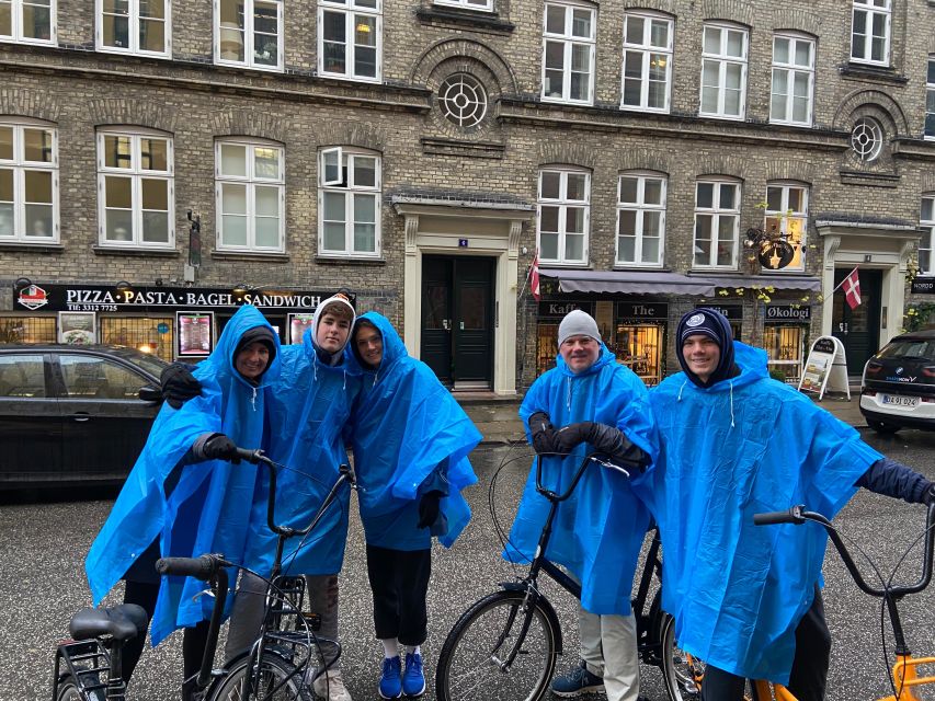 Best of Copenhagen Biking Tour-3 Hours, Small Group max 10 - Amalienborg Palace and Copenhagen’s royal center