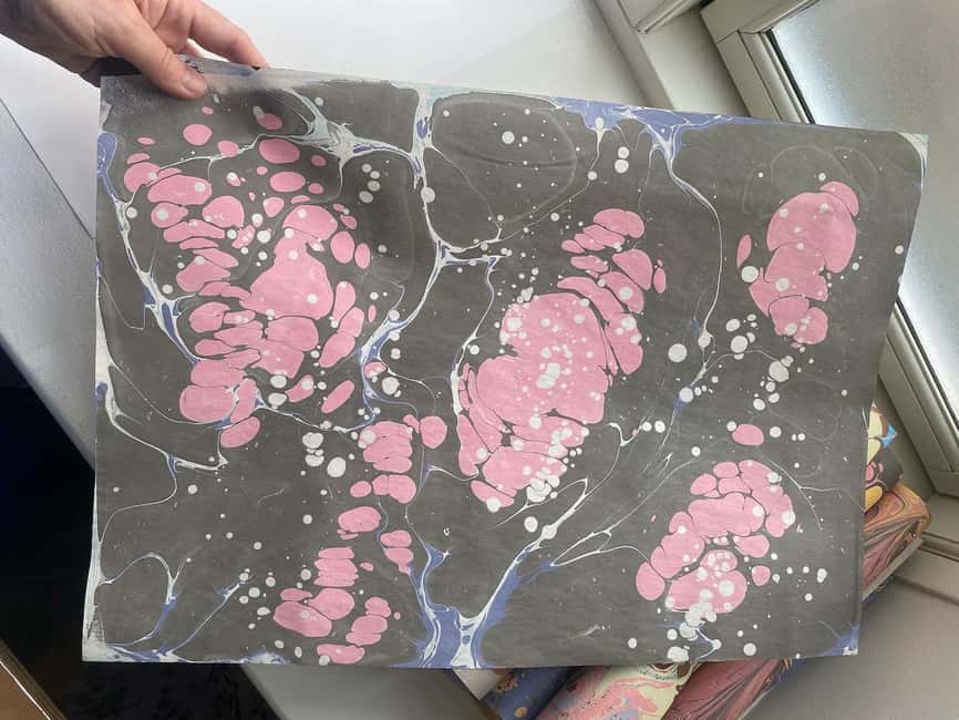 Copenhagen (2-Hour Paper Marbling Workshop with Goda) - How the 150-minute workshop unfolds