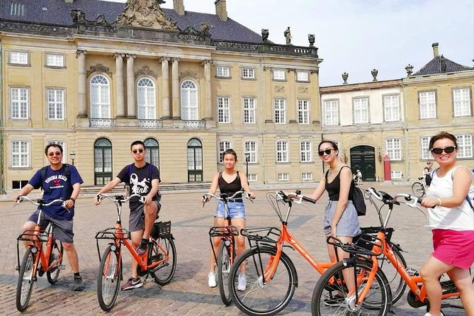 Copenhagen: 3 Hour Private Bike Tour - Rosenborg Castle and a royal change of pace