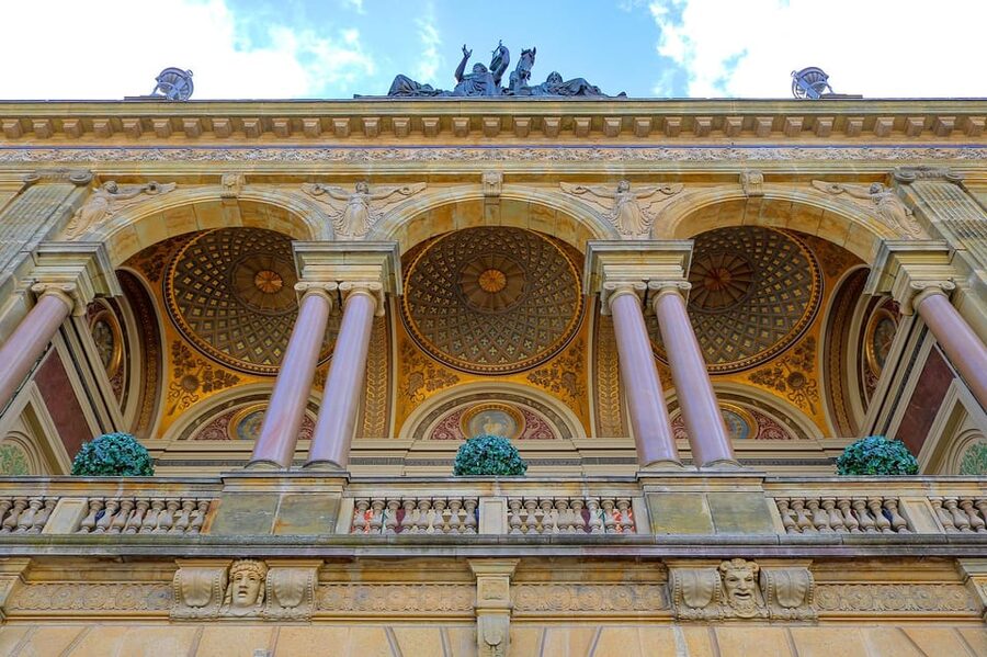 Copenhagen: A guided walk for first-timers in the city - Starting at the Andersen statue and Copenhagen City Hall