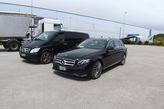 Copenhagen Airport (CPH) to Copenhagen hotel/address - Arrival Private Transfer - The 30-minute ride to your Copenhagen address
