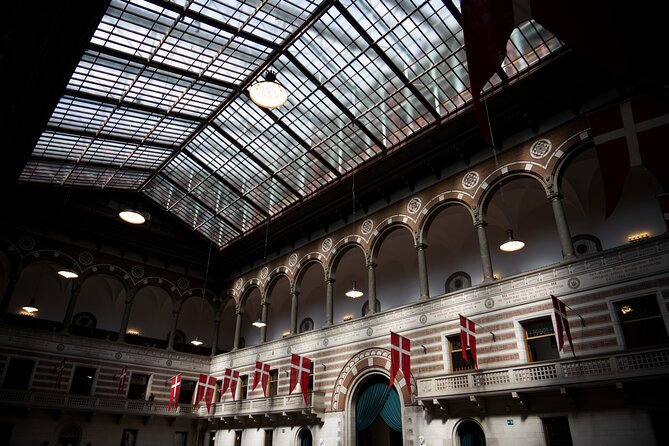 Copenhagen Canal Boat Cruise and City, Nyhavn Walking Tour - What the four-hour option adds