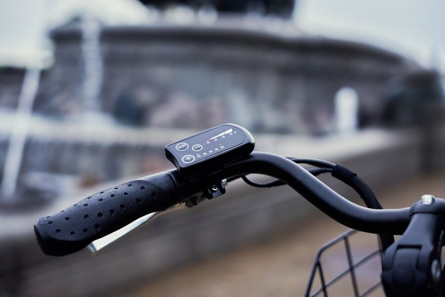 Copenhagen E-Bike Rental - The 10-minute briefing and bike setup