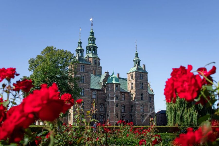 Copenhagen: Guided City Highlights Tour - Amagertorv And The Medieval Center