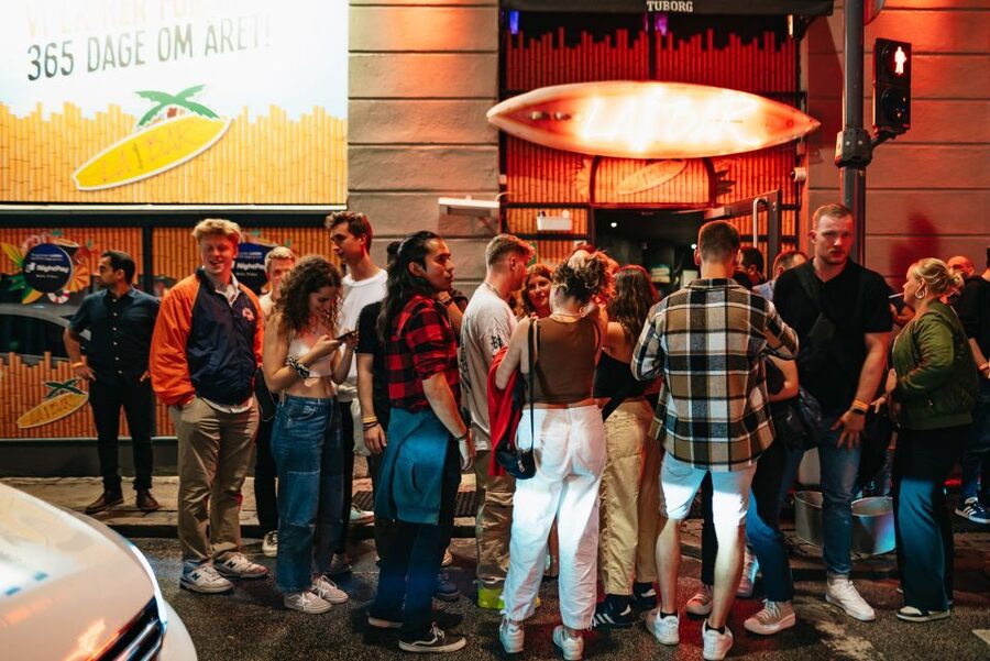 Copenhagen: Guided Party Pub Crawl with 4 Shots and 1 Drink - Practical tips for a better night