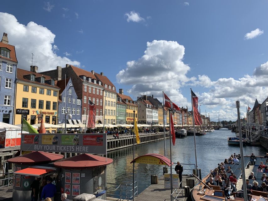 Copenhagen: Guided Walking Tour - Tivoli and Copenhagen City Hall