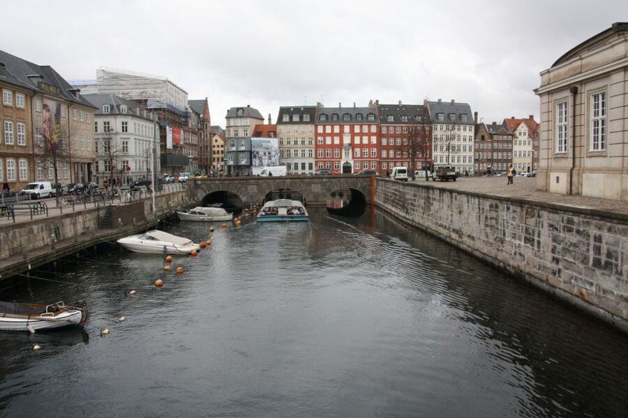 Copenhagen: Highlights & Hygge Guided Walking Tour w/ Lunch - Key points to know before booking