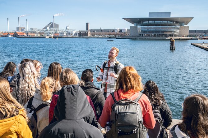 Copenhagen Highlights Walking Tour - Meeting the guide at Højbro Plads