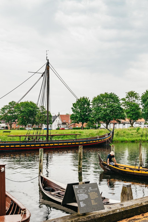 Copenhagen: Kronborg, Frederiksborg Castle and Roskilde Tour - One day, four very different views of Denmark