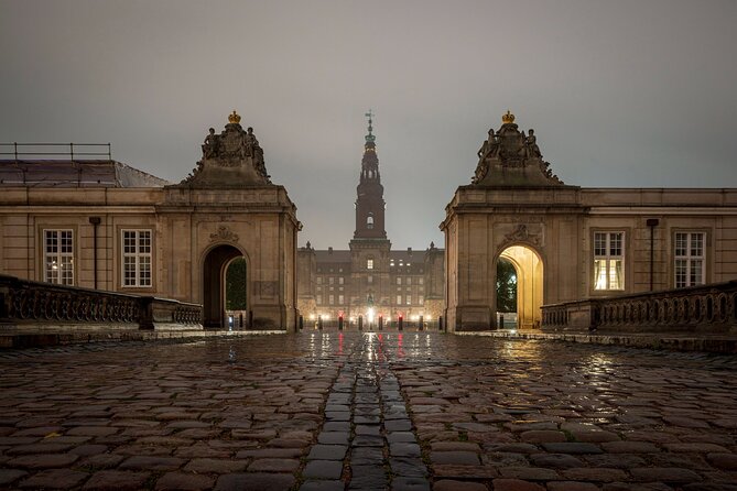 Copenhagen Photography Masterclass - Private Photography Lesson - Christianshavn gives you canals and a local feel