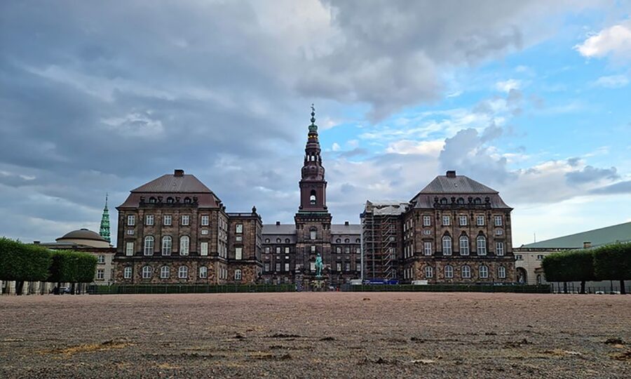 Copenhagen: Private City E-Bike History & Nature Tour - Christiansborg and five centuries of changing city views