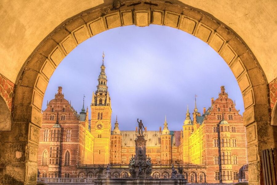 Copenhagen: Private City Walking Tour with Canal Tour Ticket - Is $552 good value for three people?