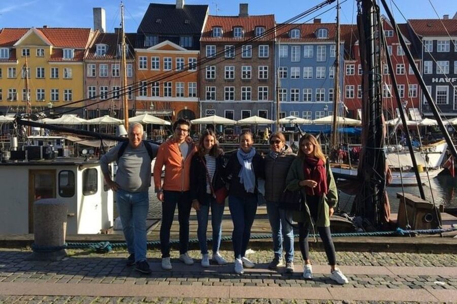 Copenhagen: Private custom tour with a local guide - A private introduction to Copenhagen