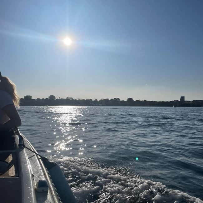 Copenhagen: Private Guided Boat Tour with City Highlights - Practical preparation for a comfortable ride