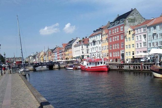 Copenhagen Private Guided tour by Car with Tailorable Itinerary - Guides, storytelling, and the occasional weak link