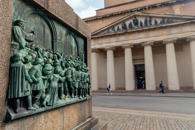 Copenhagen Private Tour: Highlights & Hidden Gems by Bike or Foot - The snack break is more useful than it sounds