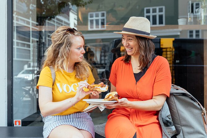 Copenhagen Private Tour: Highlights & Hidden Gems by Bike or Foot - What the guide quality means for your decision