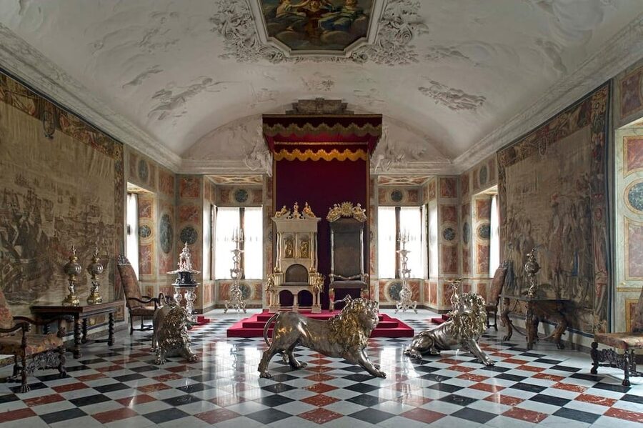 Copenhagen: Rosenborg Castle Entry Ticket - Preserved royal rooms from Christian IV’s time