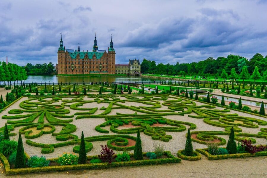 Copenhagen: Rosenborg Castle Tour with Skip-the-Line Ticket - Practical booking advice for Copenhagen