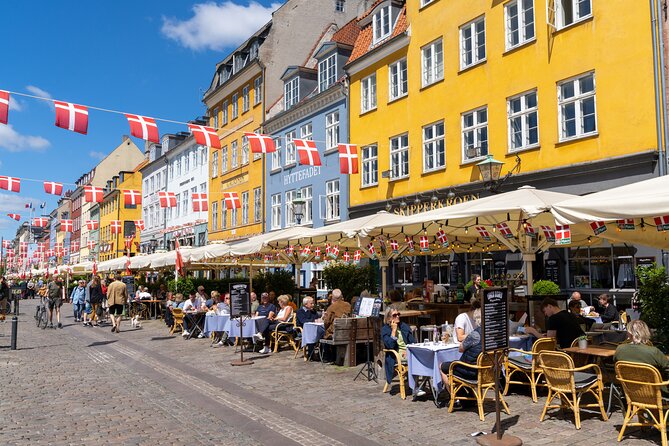 Copenhagen Royal Conspiracy Exploration Game and Tour - How the Copenhagen conspiracy game works