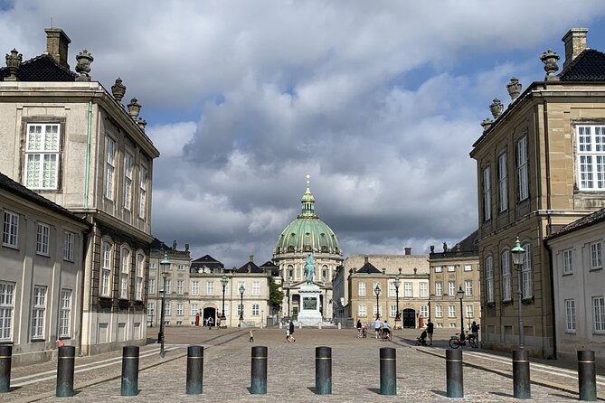 Copenhagen's Royal History: A Self-Guided Walking Tour - A low-cost way to meet royal Copenhagen