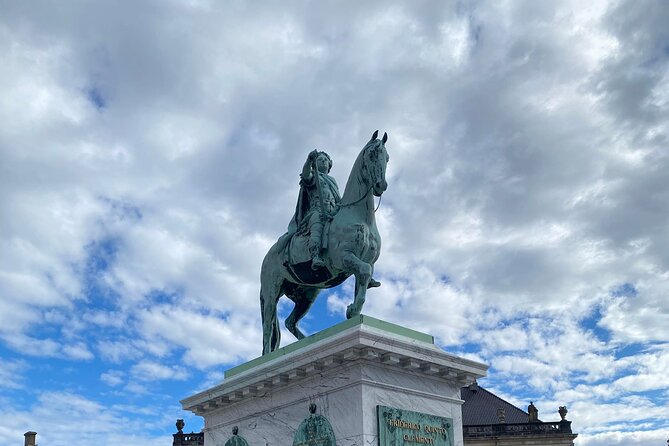 Copenhagen Self-Guided Murder Mystery Tour by Amalienborg Palace - Who will enjoy this Copenhagen activity?
