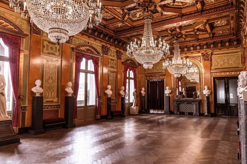 Copenhagen: The Royal Danish Theatre Guided Tour - The spectacular hall and Balcony Foyer
