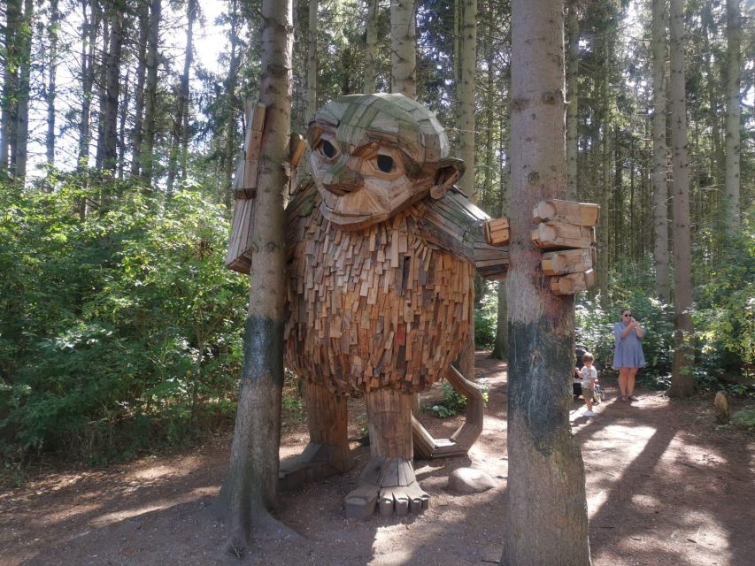 Copenhagen: The Six Forgotten Giants Hunt and Nature Walk - Leaving the city in a six-person van