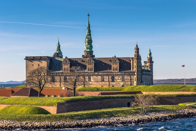 Deluxe Copenhagen Shore Excursion from Cruise Ship Port - Amalienborg Palace and the Royal Guard