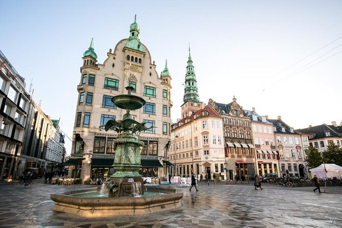 e-Scavenger hunt Copenhagen: Explore the city at your own pace - Who will enjoy this two to four hour walk?