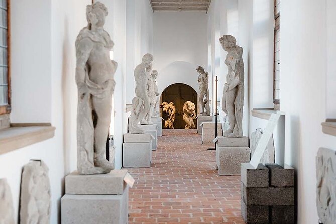 Easy Tour; Kronborg Castle and Frederiksborg Palace - Walking, weather, and who should book