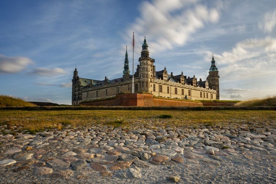 From Copenhagen: 4-hour Private Hamlet Castle Tour - Why Helsingør Makes a Good Half-Day Trip