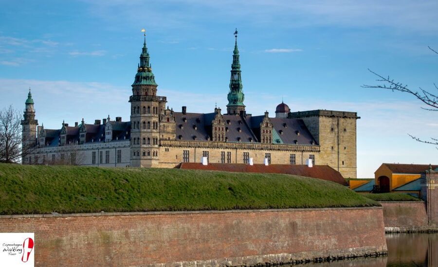 From Copenhagen: 4-hour Private Hamlet Castle Tour - Small Details That Improve the Visit