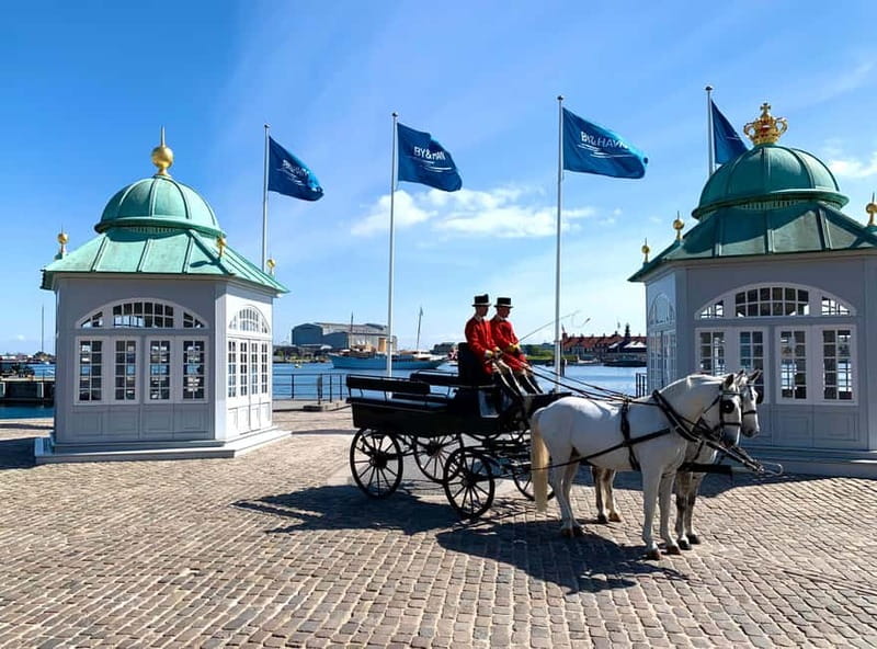 Guided SegwayTour of Copenhagen - 1 hour guided Tour - Christiansborg Palace and Parliament