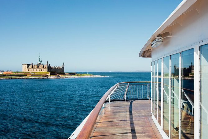 Hamlet and Sweden Tour - Two Countries in one day ! - Helsingør and the castle behind Hamlet