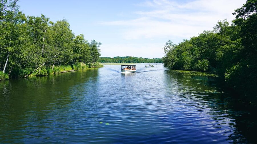 Lyngby & Bagsværd Lake: Baadfarten Boat Ride - The full circuit and the practical wait