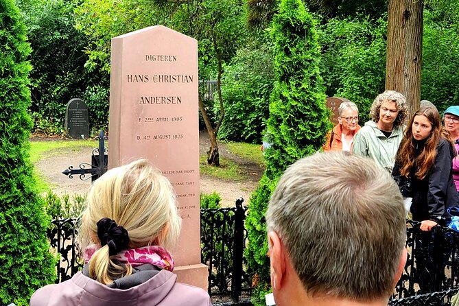 Nørrebro Walking Tour – The World’s Coolest Neighborhood - Starting at Dronning Louises Bro