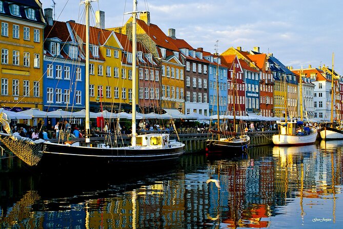 Private Copenhagen Walking and Boating Tour - The Little Mermaid and the waterfront views