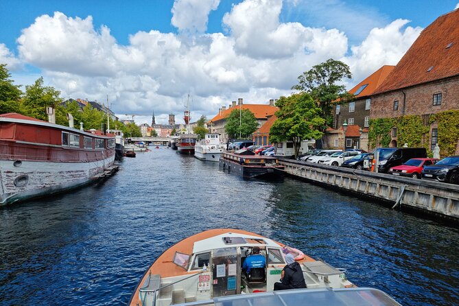 Private E-Biking Copenhagen History and Nature Adventures - Rosenborg Castle and a different royal mood