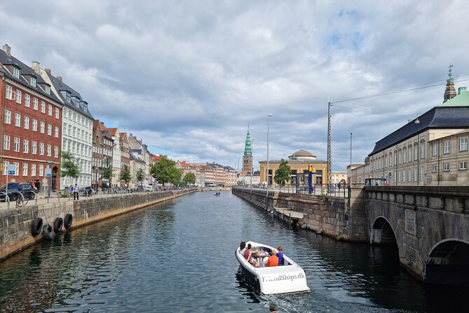 Private E-Biking Copenhagen History and Nature Adventures - Green Copenhagen between the historic stops