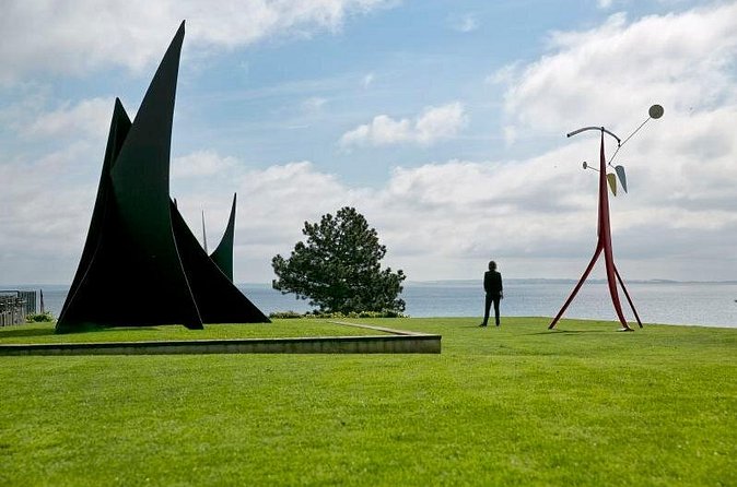 Private Tour to Louisiana Museum of Modern Art - The sculpture garden and Sound views