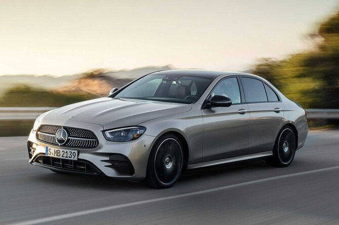 Private Transfer Copenhagen Airport CPH to Copenhagen by Sedan - Why a private sedan can be worth the money