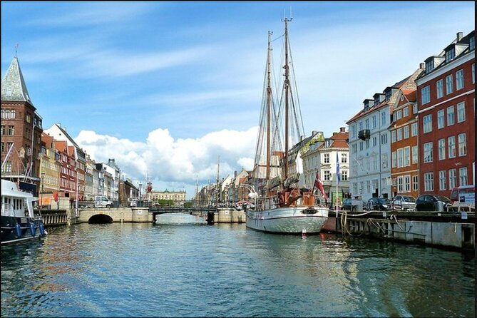 Private transfer Copenhagen airport, Port to or from the city - Vehicle choices and the risk of substitutions