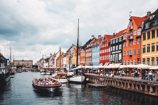 Private transfer Copenhagen airport, Port to or from the city - Who will benefit most from booking