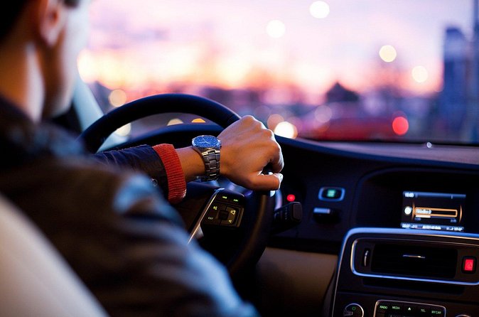 Private Transfer from Copenhagen Hotels to Copenhagen Airport - A direct ride from Copenhagen hotels to the airport